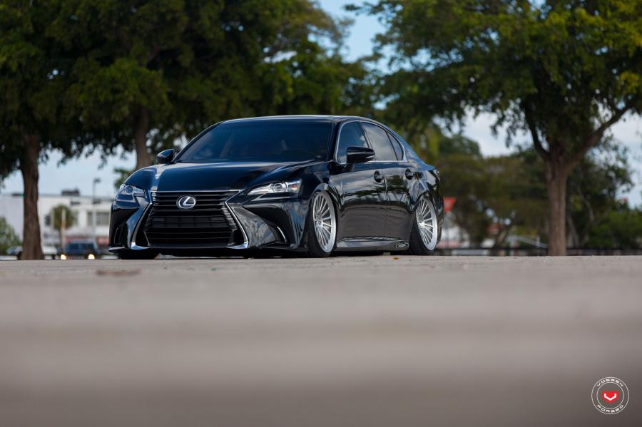  Lexus GS on Vossen Wheels (LC-106) 2016 года  (фото 33 из 61)